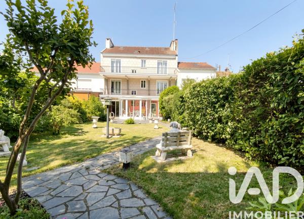 Maison à vendre 10 pièces 177 m² Nantes