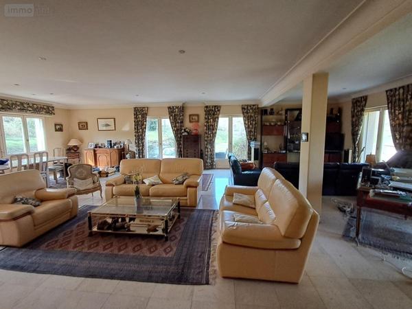 Maison à vendre à Saint-Saturnin dans la Sarthe (72650), ref : 72033-429