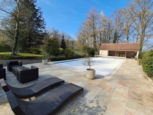 Maison à vendre à Saint-Saturnin dans la Sarthe (72650), ref : 72033-429