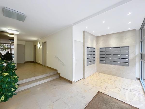 Appartement F6 à vendre  6 pièces - 123,33 m2 DIJON - 21