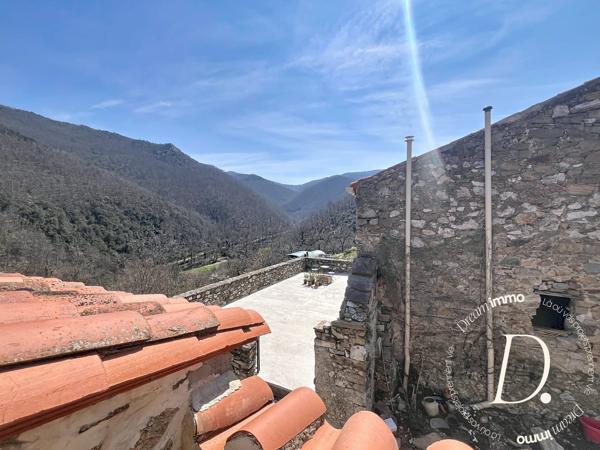 Domaine d’exception – Mas 207 m² avec 104 hectares – Amélie-les-Bains
