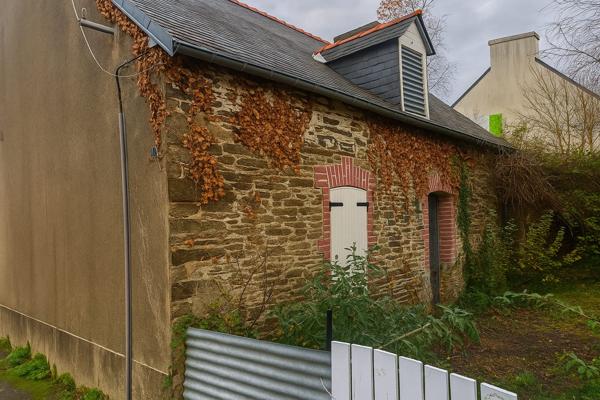 À vendre - Maison individuelle, 4 pièces située à Carhaix-Plouguer (29270)