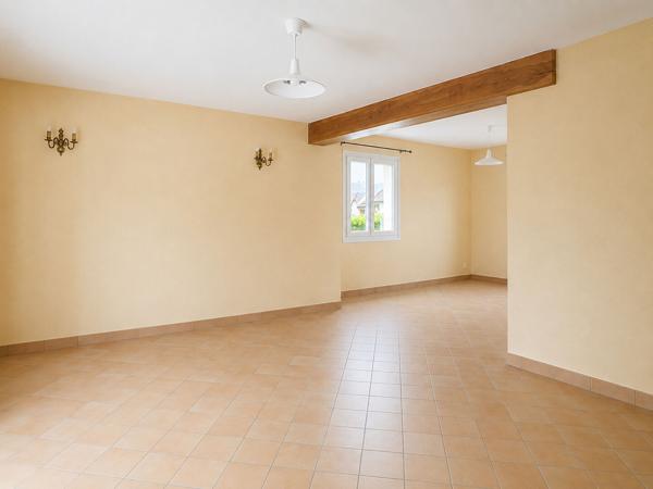 Maison 5 pièces à vendre à Mondeville - Centre Ville