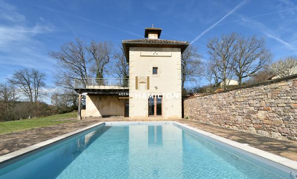 VILLA AVEC VUE SUR CORDES-SUR-CIEL - GARAGE, PISCINE ET PIGEONNIER AMENAGE Cordes sur ciel