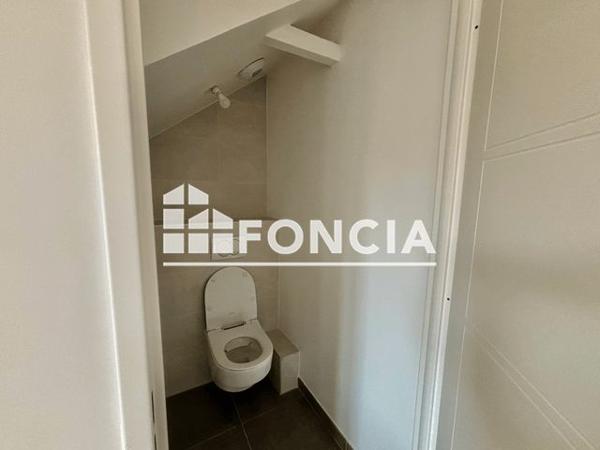 Location Appartement 4 pièces 79 m² - 3 rue Saint-Charles Versailles 78000