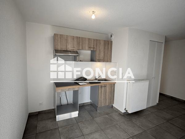 Location Appartement 3 pièces 62.9 m² - RESIDENCE CARRE ANGELITE Toulouse 31200