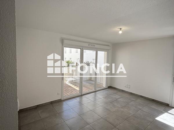 Location Appartement 3 pièces 62.9 m² - RESIDENCE CARRE ANGELITE Toulouse 31200