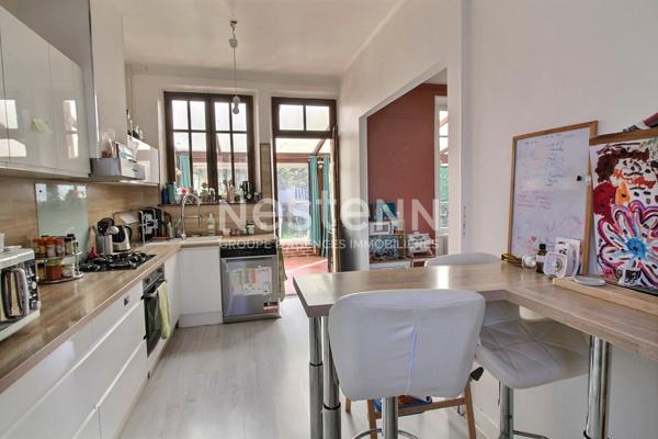 Maison 5 pièces à vendre à Reims - Secteur Parc de Champagne - jardin et garage