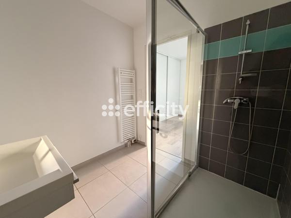 Appartement
         2 pièces
        - 47 m² Exclusivité 189 000 € *