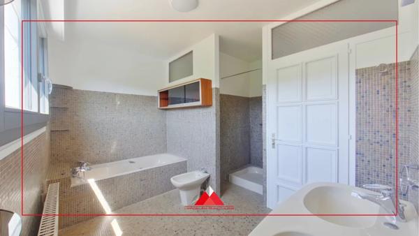 Appartement de 178m² avec terrasse et garage