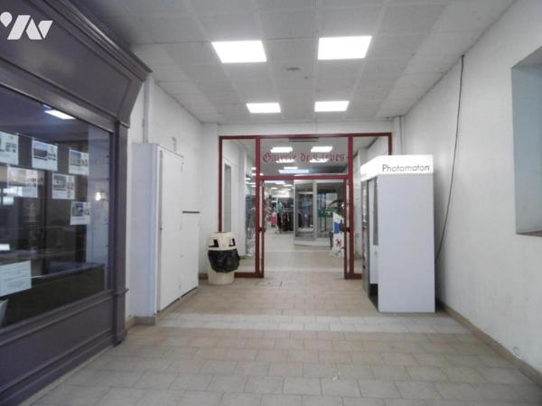 CENTRE VILLE : galerie commerciale