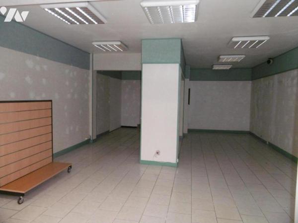 CENTRE VILLE : galerie commerciale