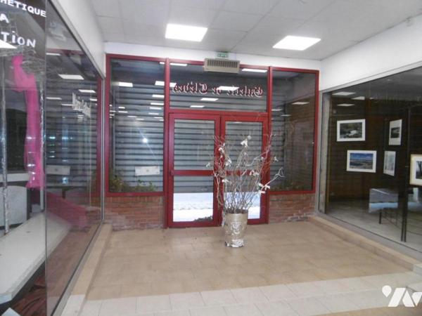 CENTRE VILLE : galerie commerciale