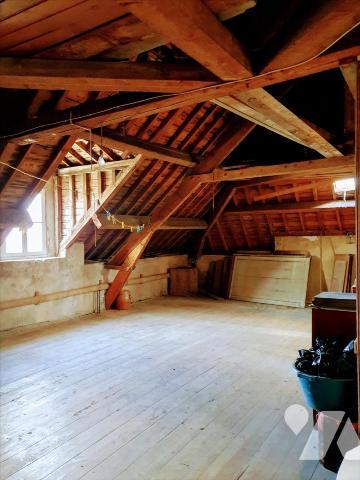 -SAINT-VAAST LA HOUGUE- PROCHE COMMODITES-