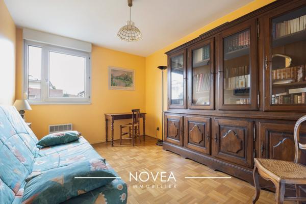 RARE : Grand T3/4 88m2 - Plateau Croix Rousse 2 balcons, ascenseur, place de parking