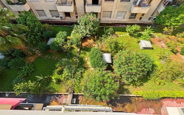 Appartement à vendre    3 pièces • 68,80 m2 Nice