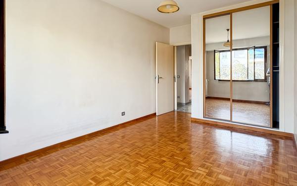 Appartement à vendre    3 pièces • 68,80 m2 Nice