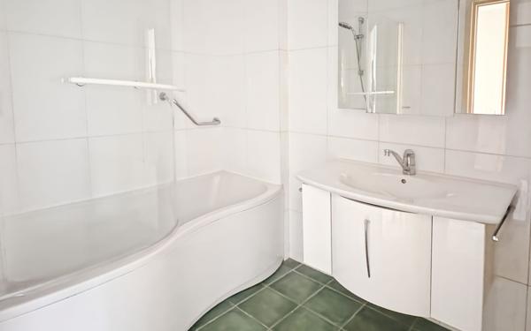 Appartement à vendre    3 pièces • 68,80 m2 Nice