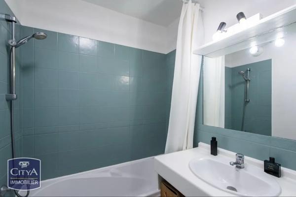 Appartement à vendre 2 pièces 43.78m² Aix-en-Provence (13090)