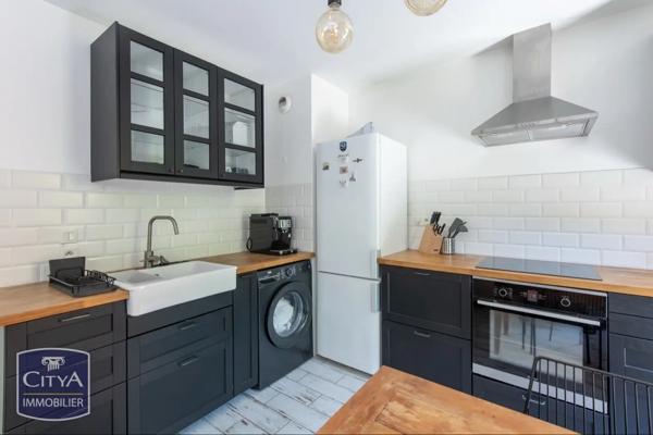 Appartement à vendre 2 pièces 43.78m² Aix-en-Provence (13090)