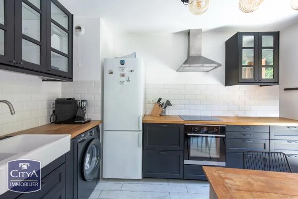 Appartement à vendre 2 pièces 43.78m² Aix-en-Provence (13090)
