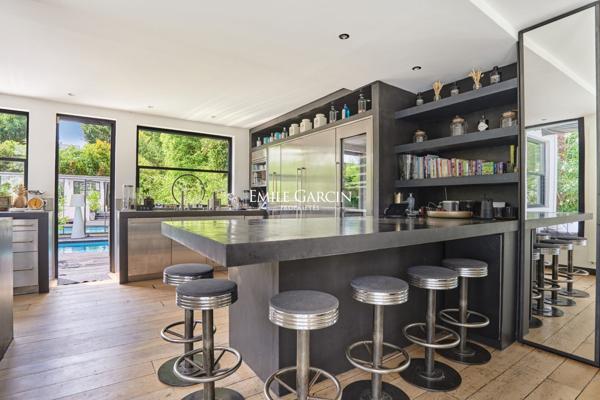 A vendre - Maison - Garches - 92380 -  9 pièces - 522 m2