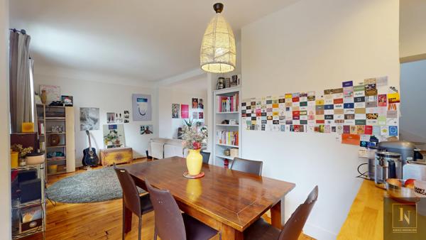 Maison
                                                                                                                                                                                                                                                                                                                        6 pièce(s)                                                                                                                                                                                                          4 chambre(s)                                                                                                                                                                                                          185  m²