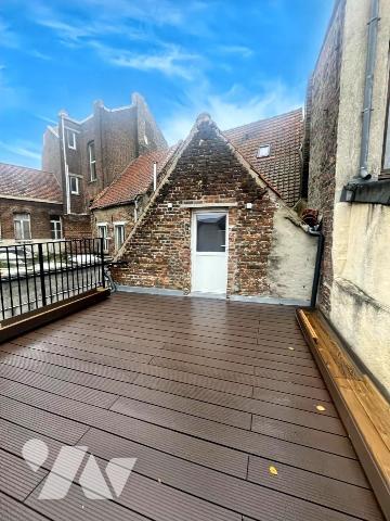 HYPER CENTRE APPARTEMENT AVEC TERRASSE