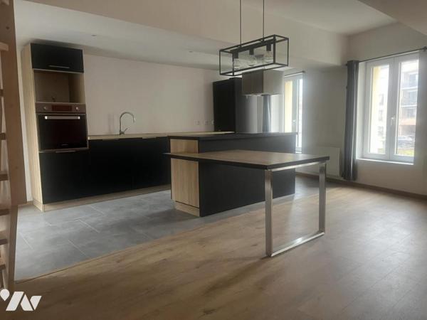 HYPER CENTRE APPARTEMENT AVEC TERRASSE