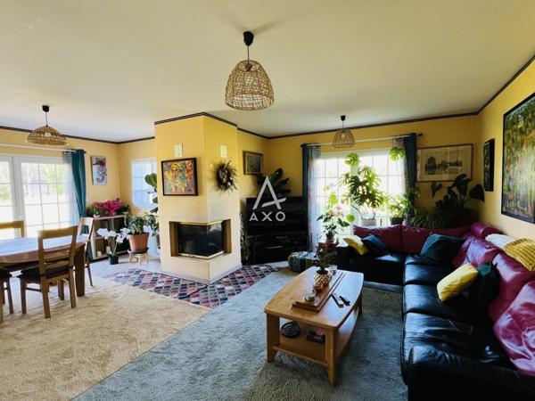 Belle maison proche de Scaer sur un terrain de 4200 m2 dont une partie constructible