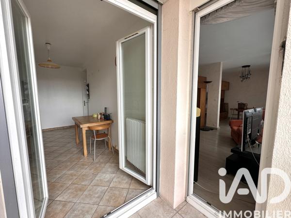 Appartement à vendre 4 pièces 77 m² Évry-Courcouronnes