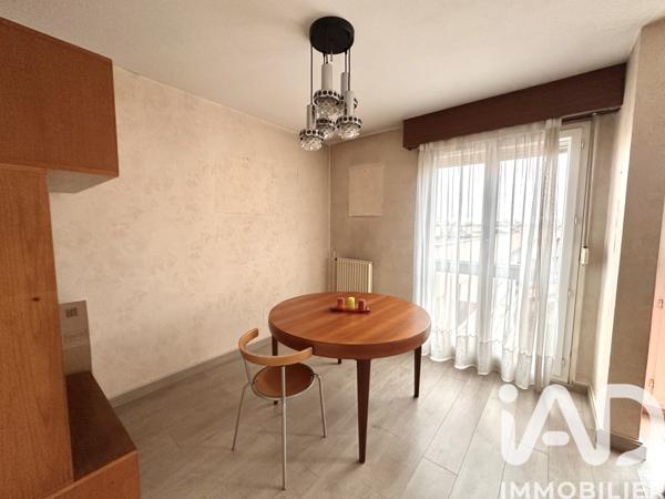 Appartement à vendre 4 pièces 77 m² Évry-Courcouronnes