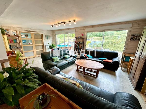 Pavillon de plein pied de 174m2