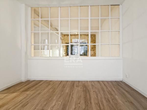 À VENDRE, Duplex type 7 de 169 m² en double destination habitation- local commerciale Marseille 1 er
