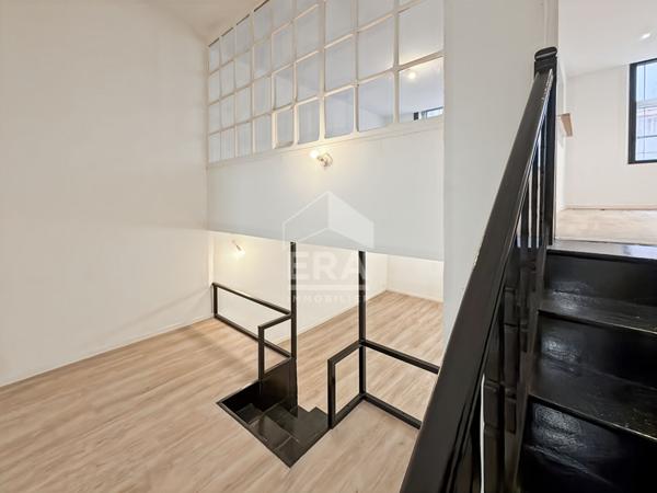 À VENDRE, Duplex type 7 de 169 m² en double destination habitation- local commerciale Marseille 1 er