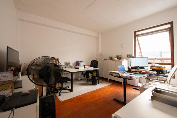 ARCHITECTURE URBAINE - 1970 - Appartement ou Bureaux hyper centre avec ascenseur - Bordeaux