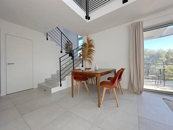 Vente / Appartement T4