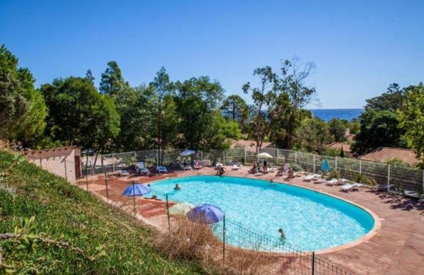 INVESTISSEMENT LOCATIF – SARI-SOLENZARA – Résidence de Tourisme Lisa Maria – 3,33% de rentabilité