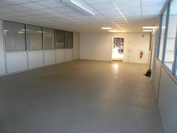 Location - Fonds et/ou murs commerciaux Cambrai 59400 5 pièces 232 m 2