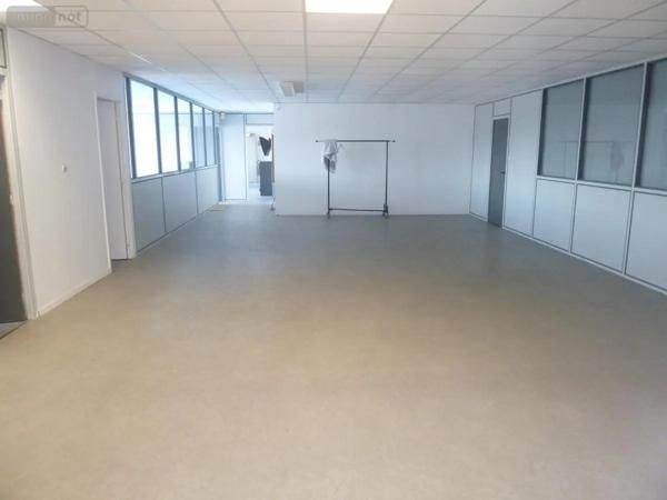 Location - Fonds et/ou murs commerciaux Cambrai 59400 5 pièces 232 m 2