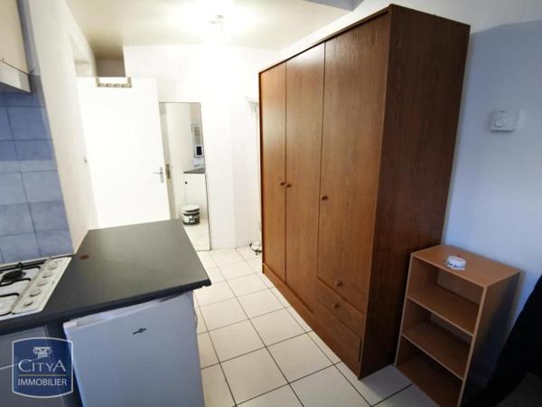 Appartement à louer 1 pièce 23.9m²