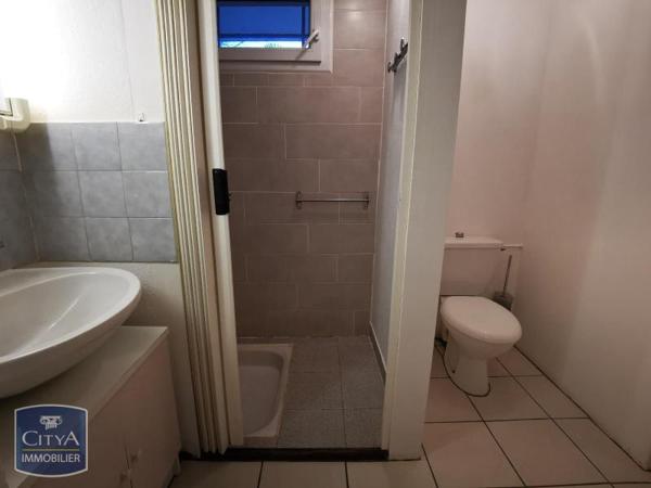 Appartement à louer 1 pièce 23.9m²