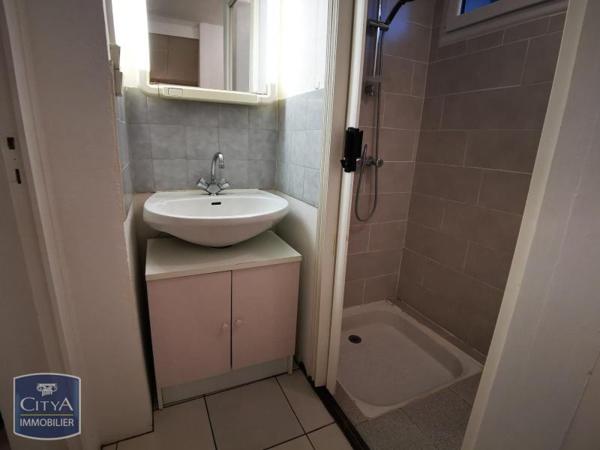 Appartement à louer 1 pièce 23.9m²