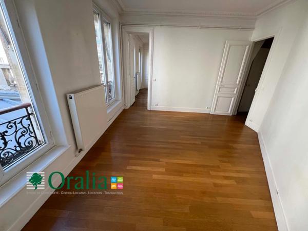 Appartement · Location Paris (75010) 4 pièces · 143m²