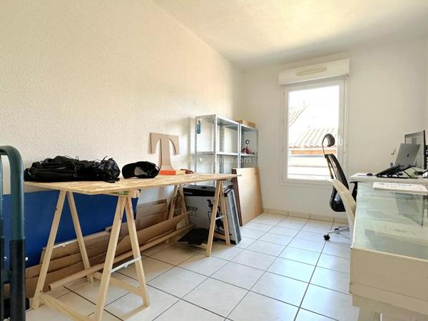 Vente                                                      Appartement
                        
                     3 pièces                      52 m2                     à Albi