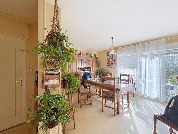 Appartement à vendre 3 pièces Proche de TONNAY CHARENTE (49)