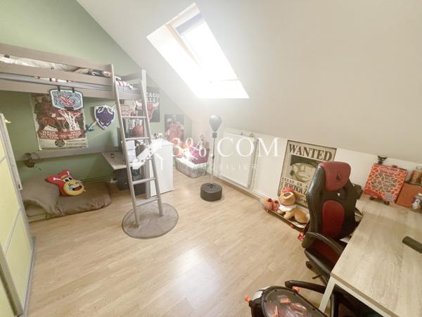 Maison 6 pièce(s) 3 chambre(s) 125 m²