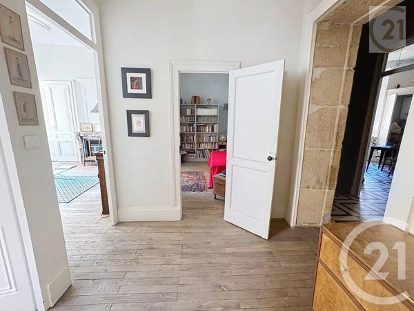 Appartement T3 à vendre  3 pièces - 99,94 m 2   LYON  - 69001