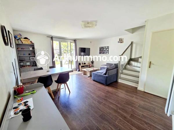 Vente Maison 4 pièces 80 m2 à Savigny-le-Temple