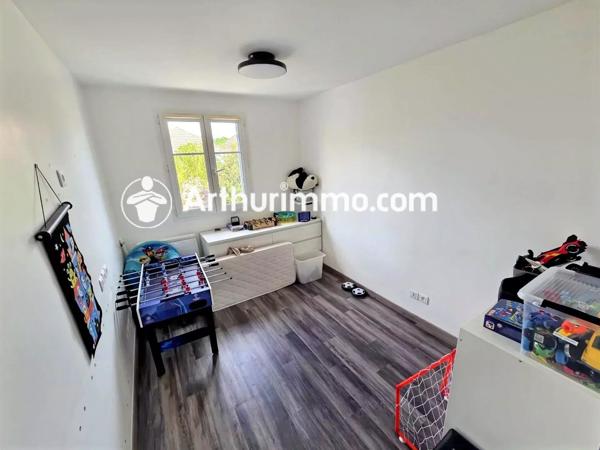 Vente Maison 4 pièces 80 m2 à Savigny-le-Temple